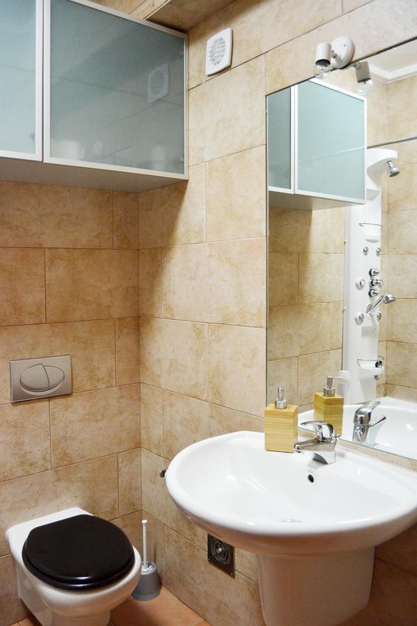 Go Native - Vip Campo Pequeno Apartment Lissabon